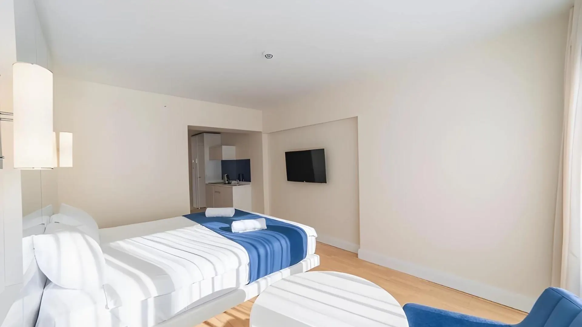 City Hotel Batumi Sea View